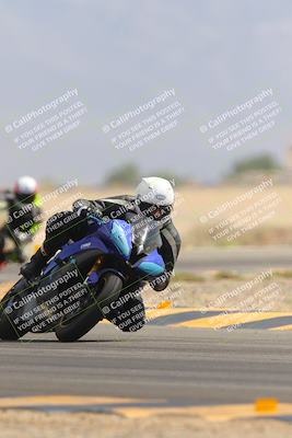 media/Sep-30-2023-SoCal Trackdays (Sat) [[636657bffb]]/Turn 15 (1120am)/